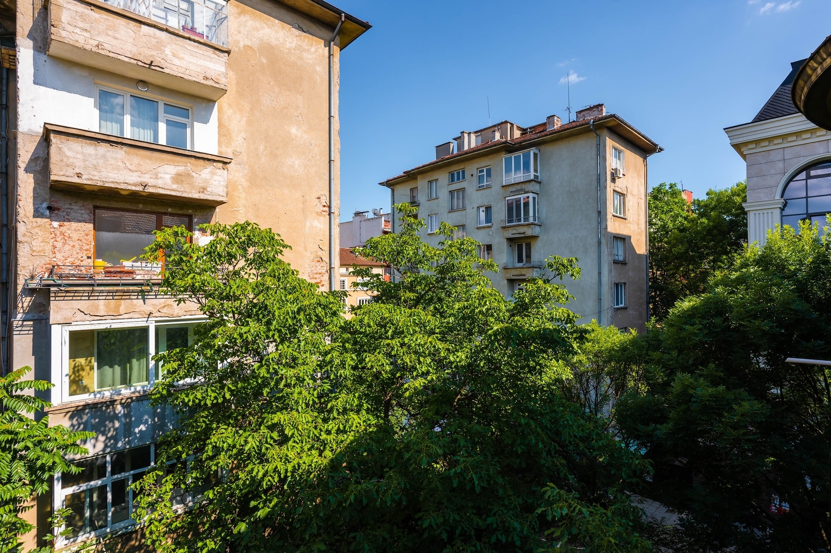 Cozy Heaven at Vitosha Blvd - Sofia - 2BDR 3 Flat Manager Booking
