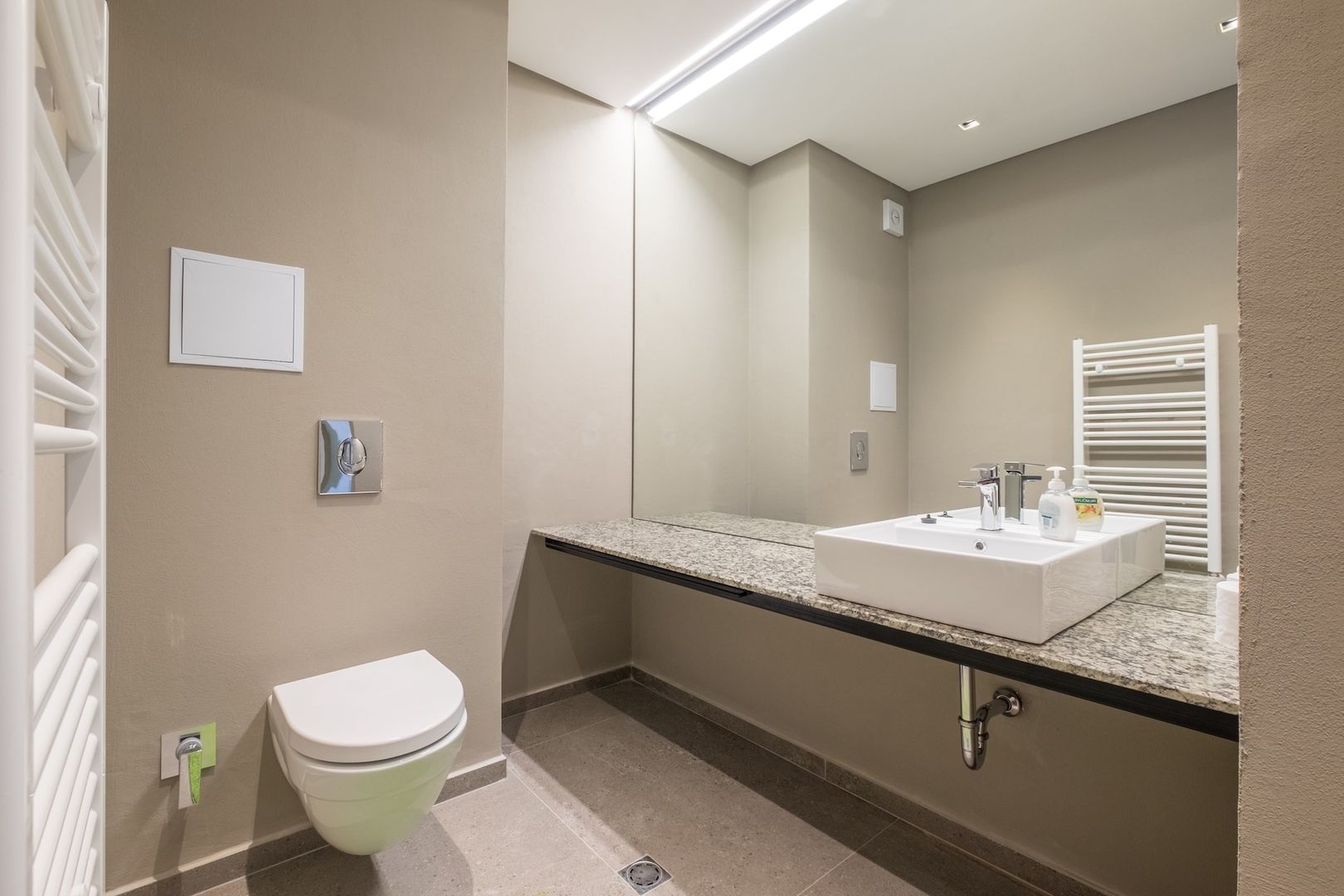 Minimal interior design / Metro Station / Luxury A 26 Flat Manager Booking