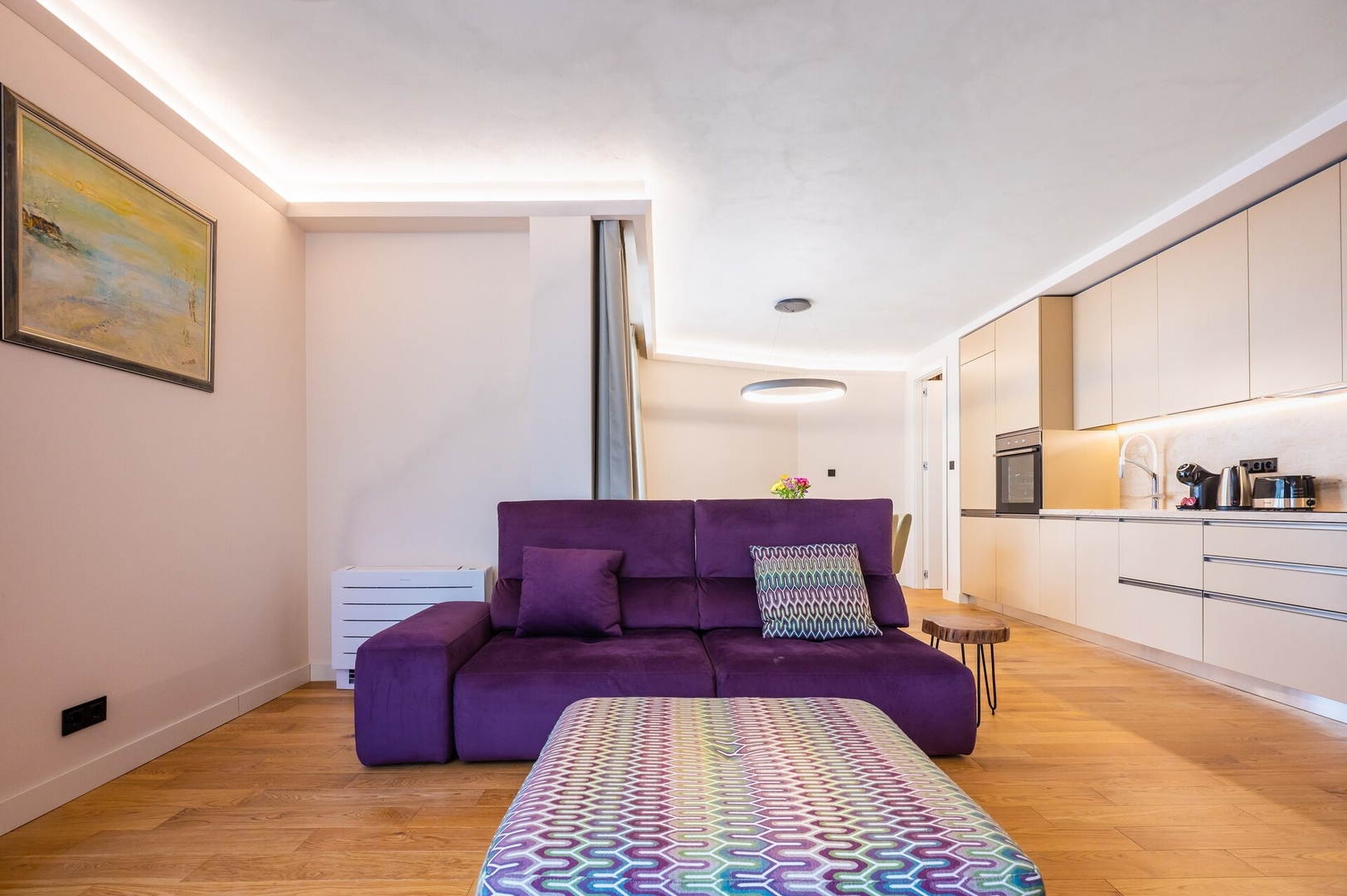 SOFapart Lovely Gem with Balcony 10 Flat Manager Booking