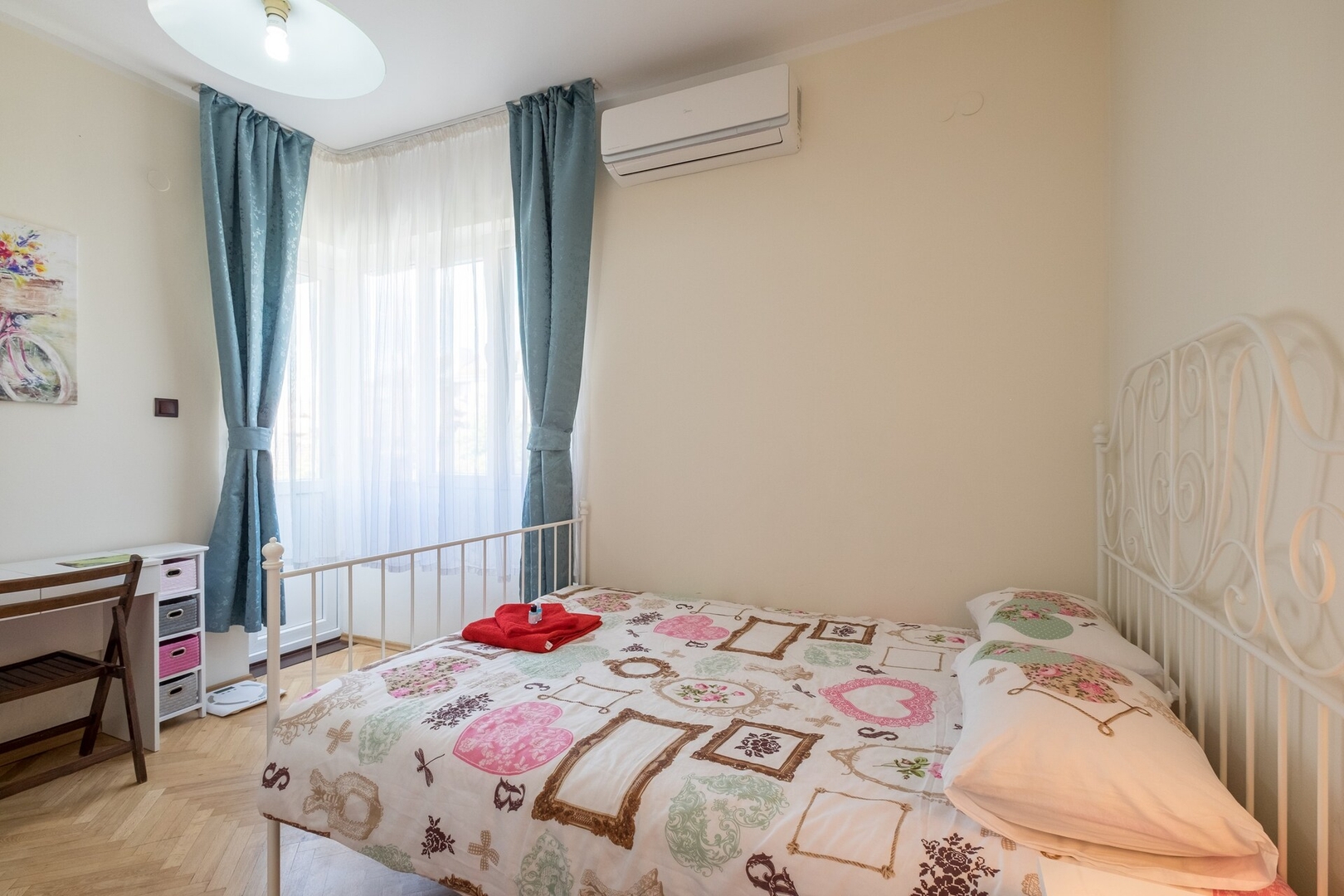 ☼ Very Central & Aristocratic 2BDR w/ ACs ☼ 5 Flat Manager Booking