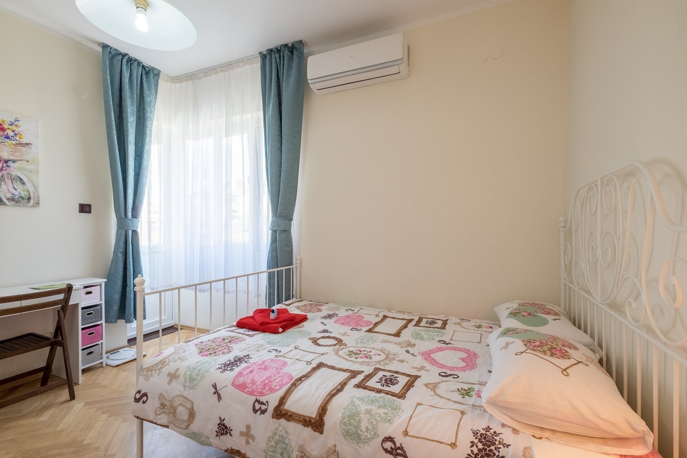 ☼ Very Central & Aristocratic 2BDR w/ ACs ☼ 5 Flat Manager Booking