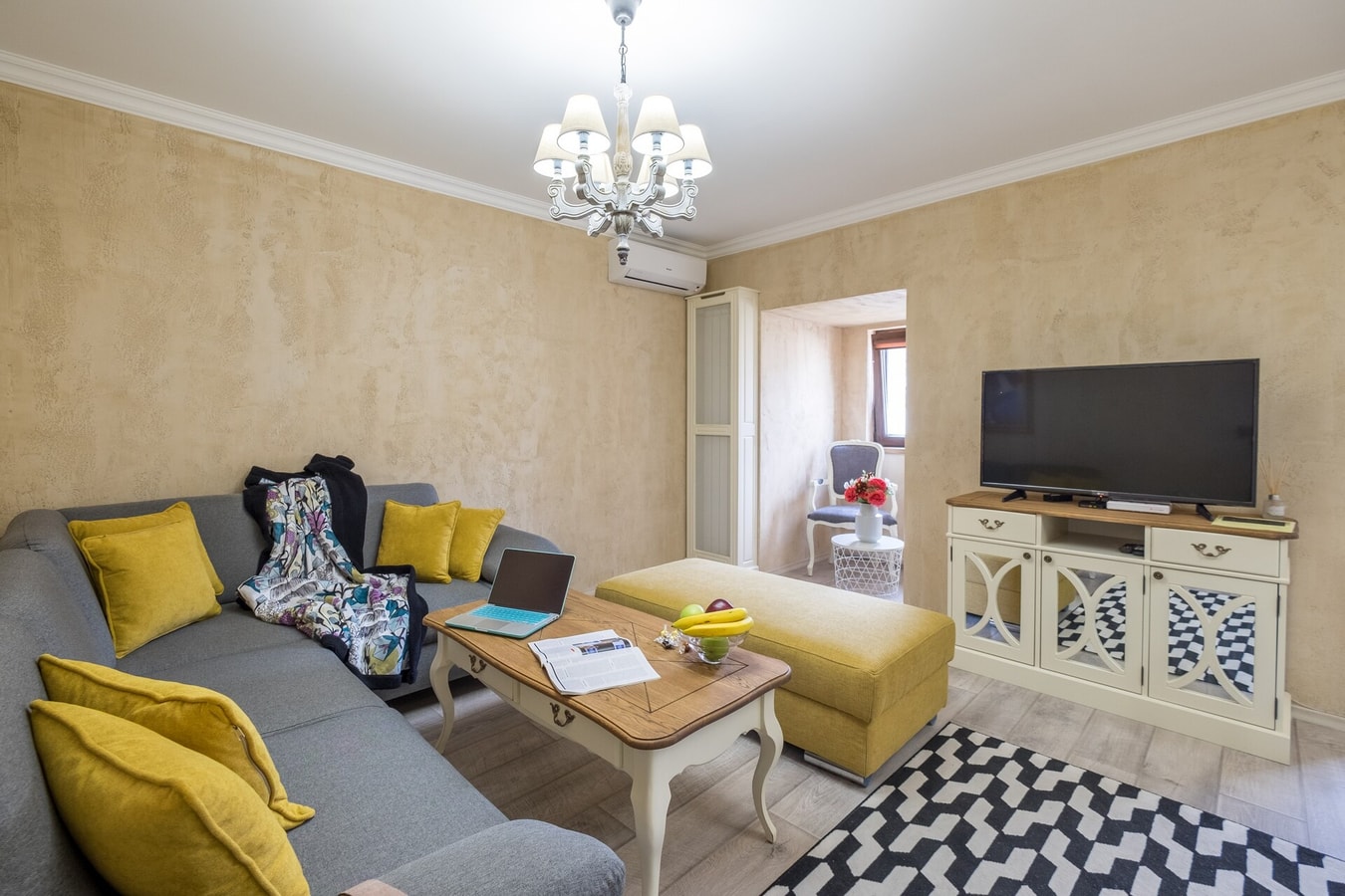 The EGO house @ Vitoshka Street 2 Flat Manager Booking