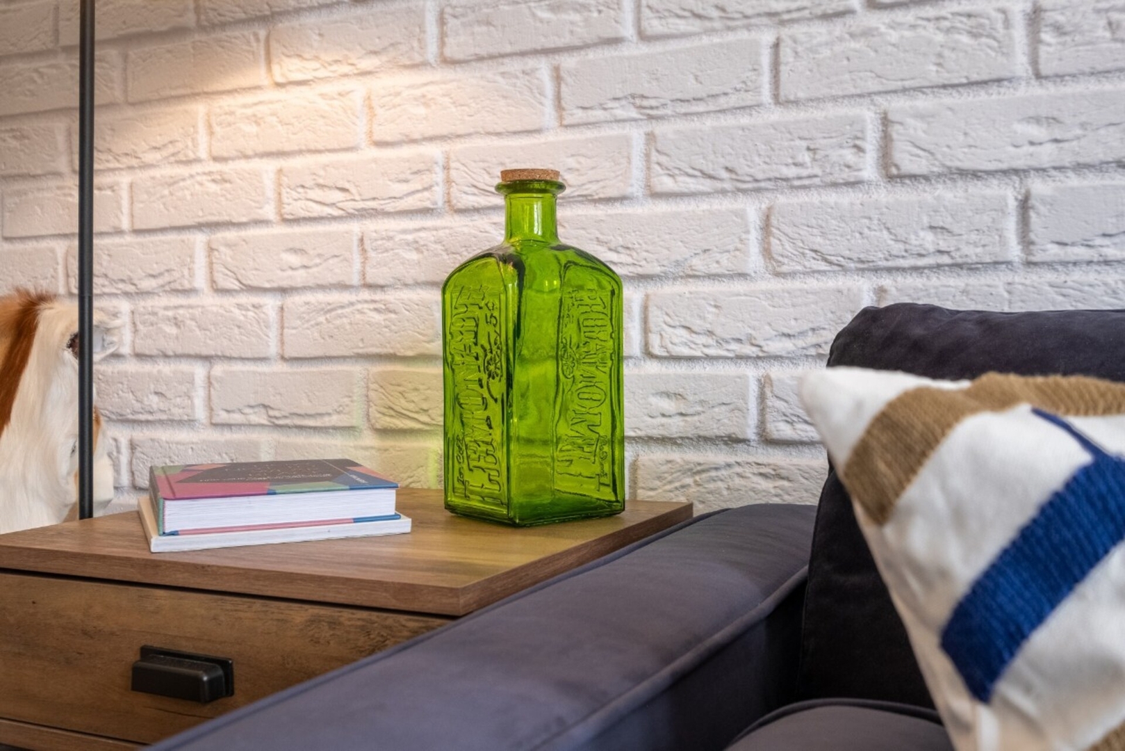 2BR Apartment | Stylish Gem | AC 13 Flat Manager Booking