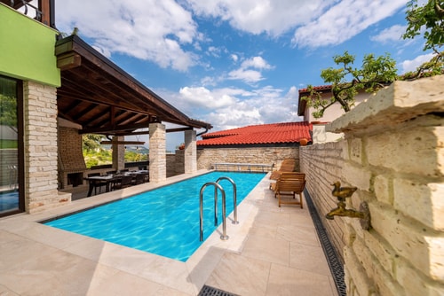 *Villa Apple* 3 BR Luxury Villa PRV pool & BBQ 6 Balchik Villas