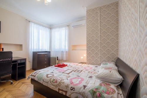 ☼ Very Central & Aristocratic 2BDR w/ ACs ☼ 21 Flat Manager Booking
