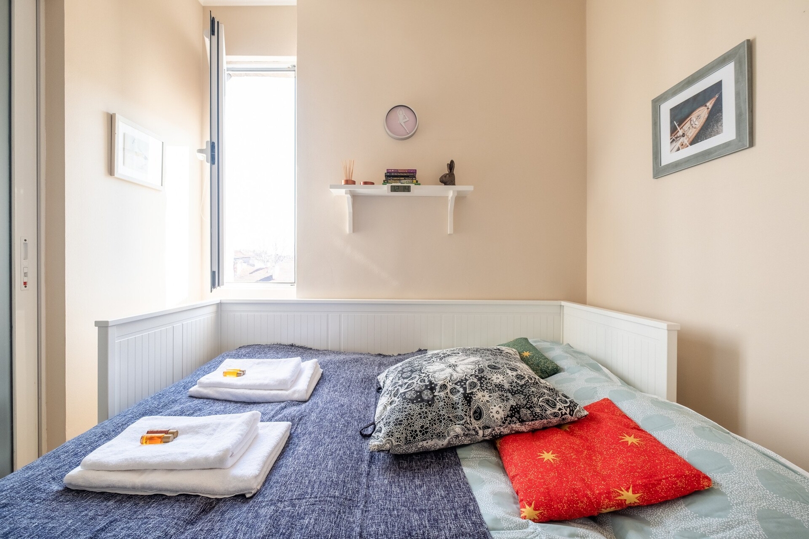 Tranquil Place in the middle of Downtown 3 Flat Manager Booking