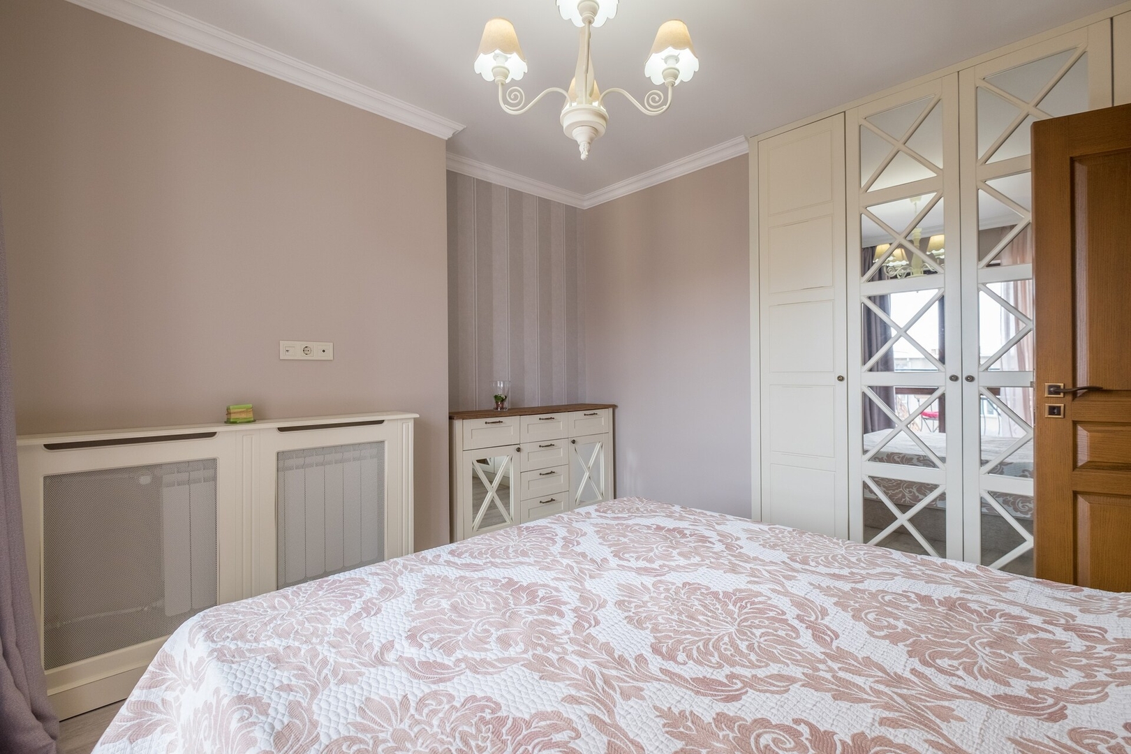 The EGO house @ Vitoshka Street 16 Flat Manager Booking