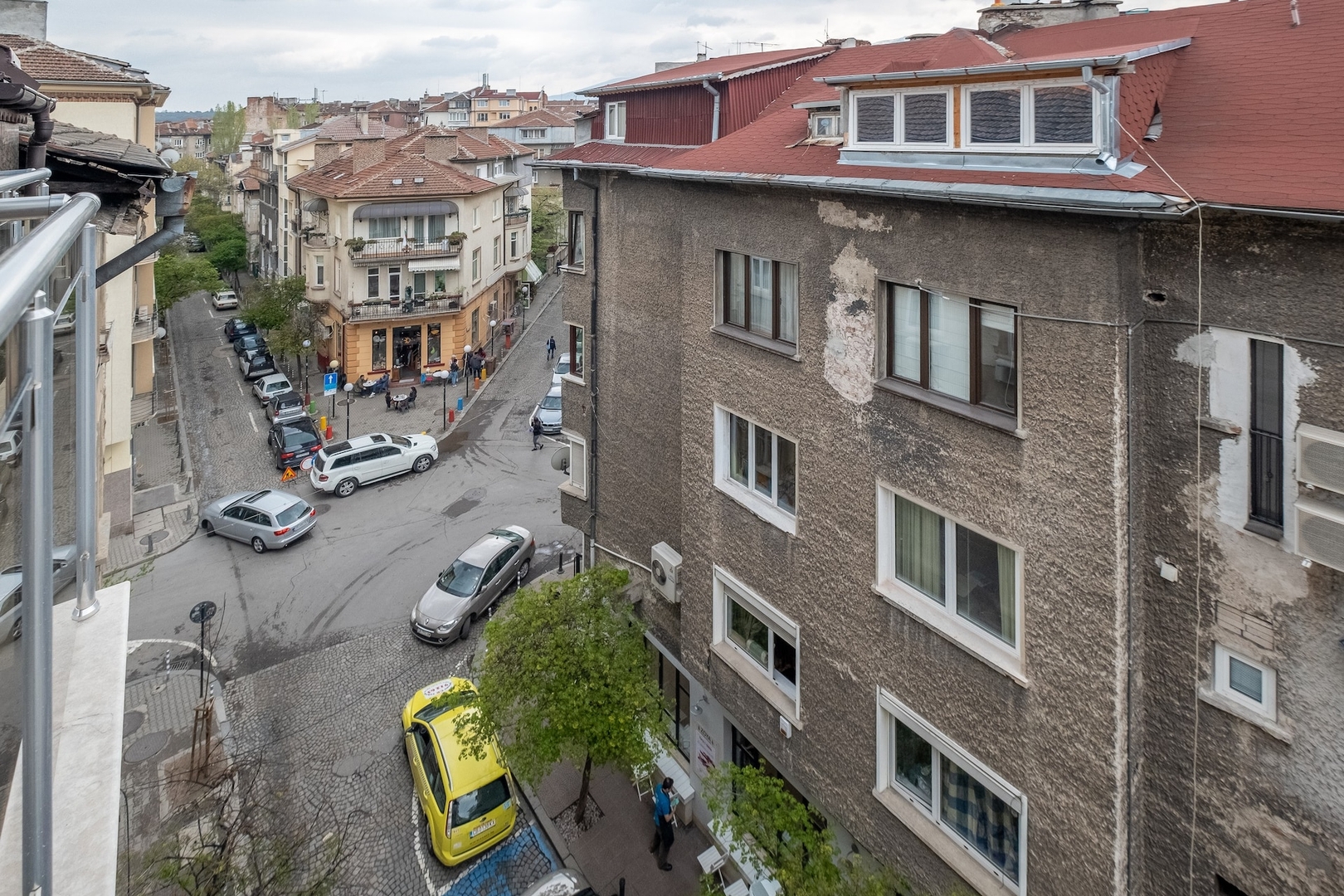⭐⭐⭐⭐⭐ High-end Designer 2BR Aprt + Lift&Balconies 54 Flat Manager Booking