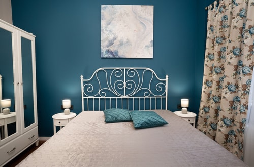 Casa Blu - Two BDR Suite next to NDK 11 Flat Manager Booking