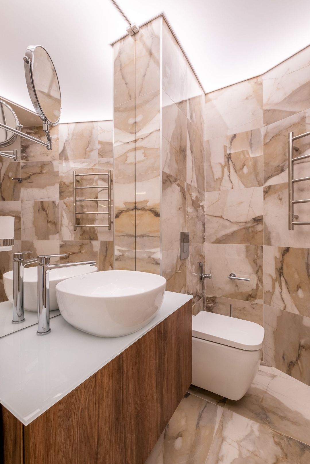 SOFapart Stylish & Fancy Place | 1 BDR 18 Flat Manager Booking