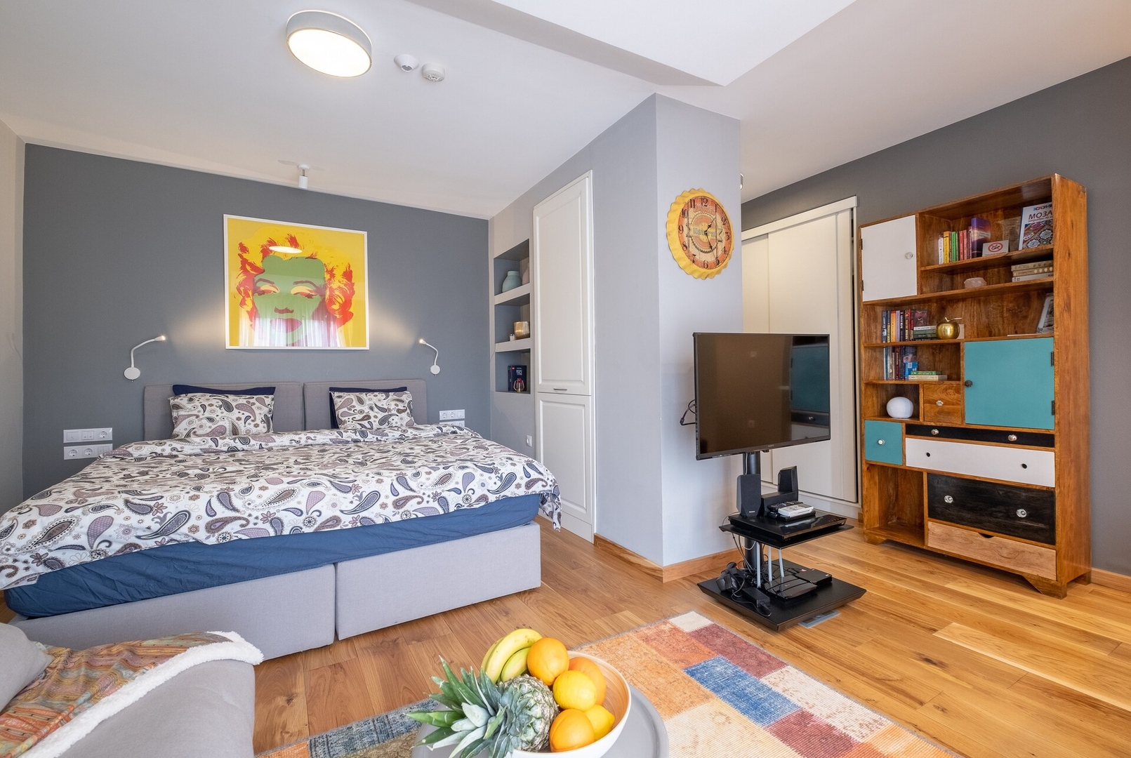 ⭐⭐⭐⭐⭐ High-end Designer Studio ➫ AC + Parking 13 Flat Manager Booking