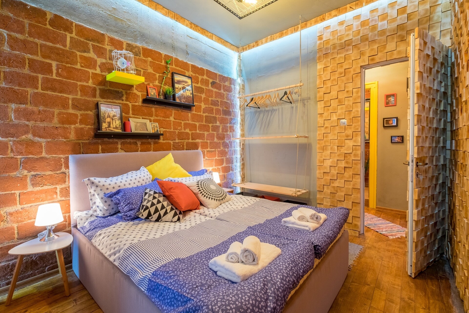 2 BDR & 2 BTHR Funky Apartment / Supreme Location 7 Flat Manager Booking