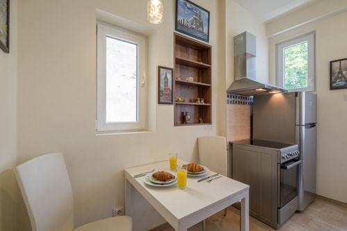 ☼ Very Central & Aristocratic 2BDR w/ ACs ☼ 35 Flat Manager Booking