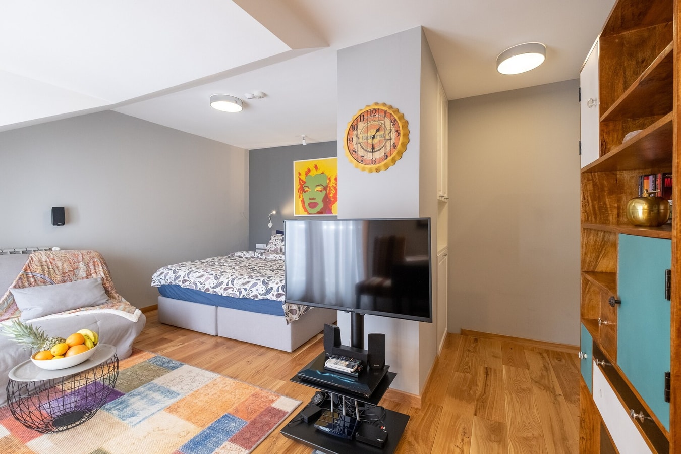 ⭐⭐⭐⭐⭐ High-end Designer Studio ➫ AC + Parking 6 Flat Manager Booking