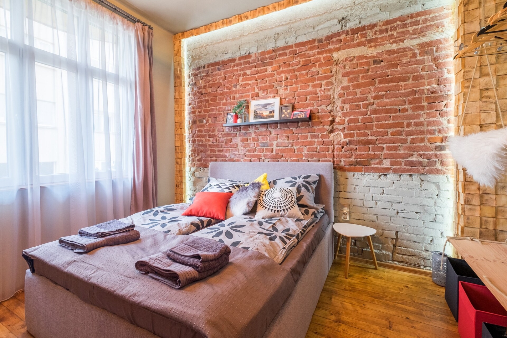 3 BDR & 3 BTHR Duplex | In the Heart of Sofia 71 Flat Manager Booking