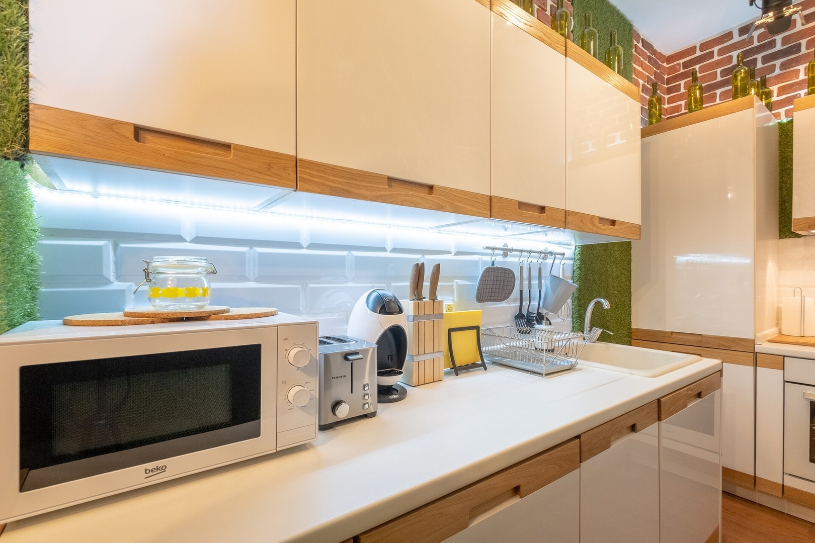 3 BDR & 3 BTHR Duplex | In the Heart of Sofia 9 Flat Manager Booking