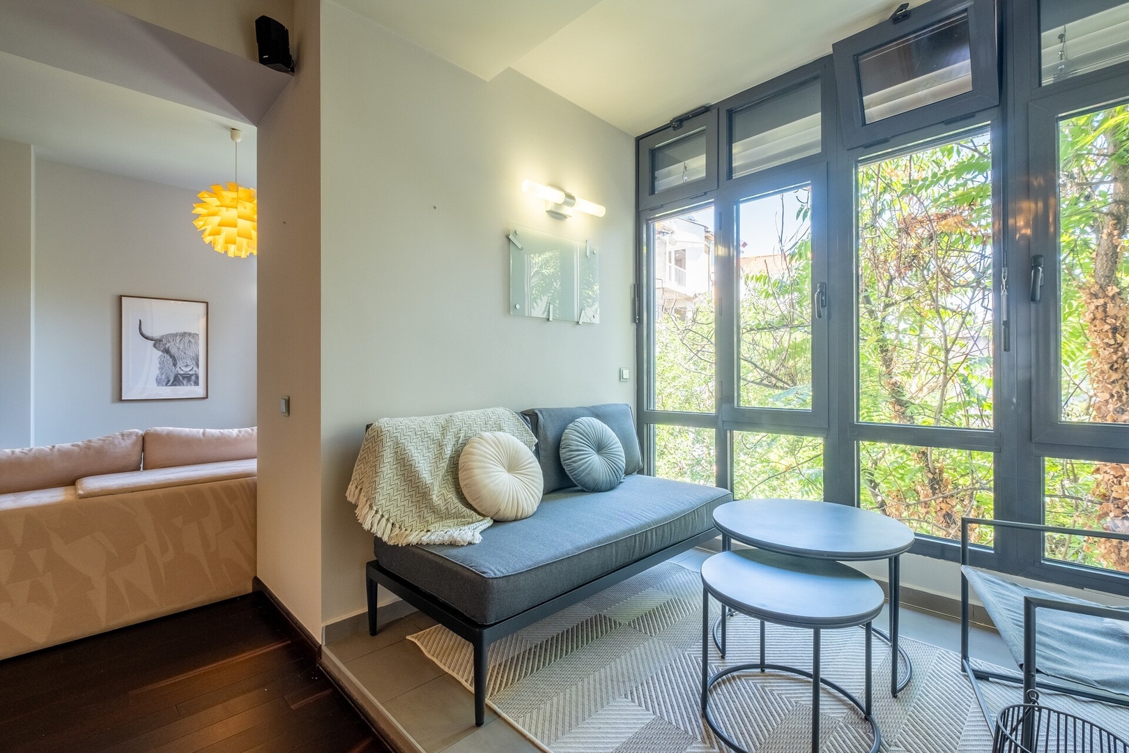 Modern yet Rustic Style City Centre Apt | 2BR/2BTH 15 Flat Manager Booking