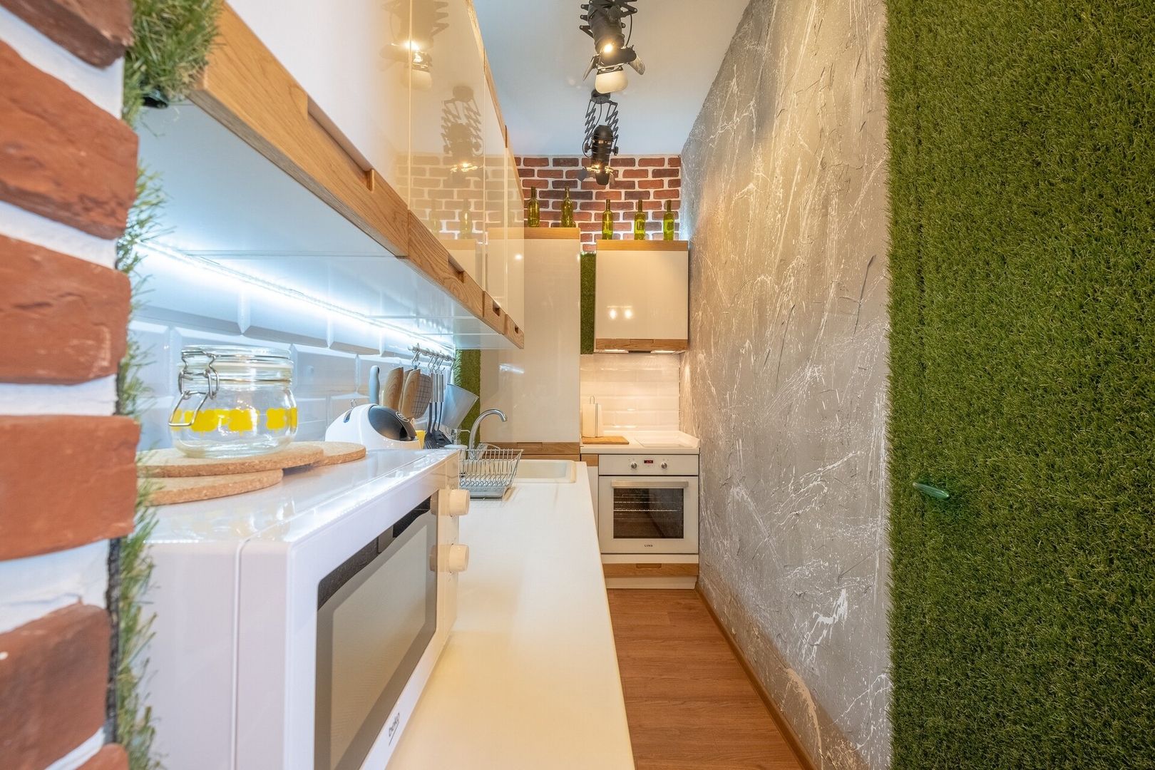 3 BDR & 3 BTHR Duplex | In the Heart of Sofia 10 Flat Manager Booking