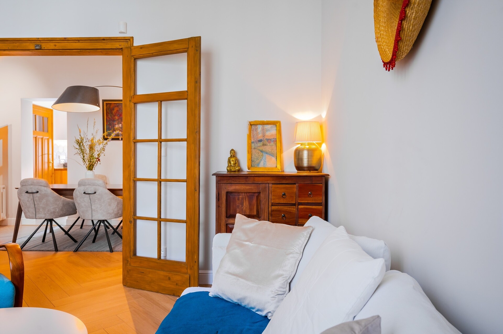 Cozy Heaven at Vitosha Blvd - Sofia - 2BDR 13 Flat Manager Booking