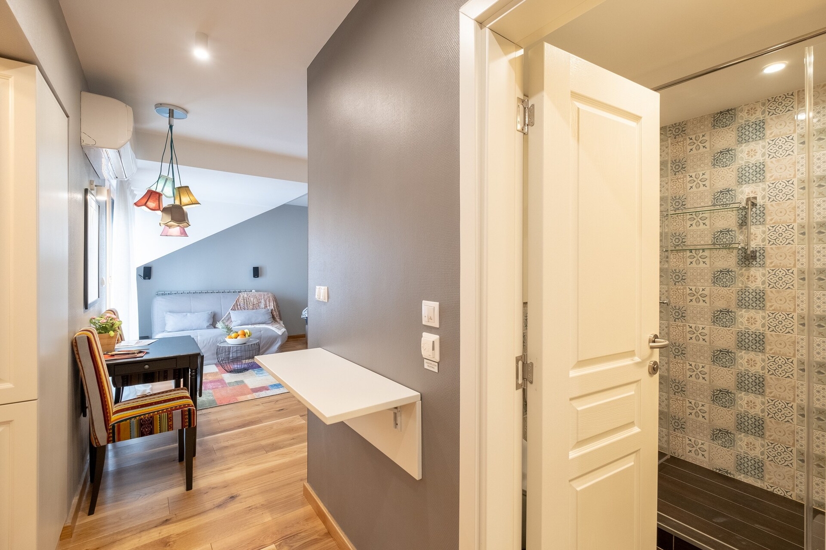⭐⭐⭐⭐⭐ High-end Designer Studio ➫ AC + Parking 29 Flat Manager Booking