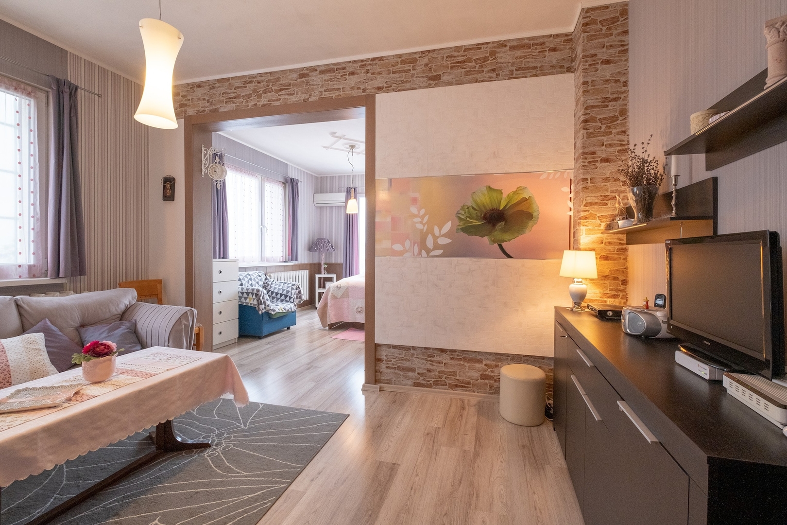 ✵Little HoMe with a Park View✵ 3 Flat Manager Booking