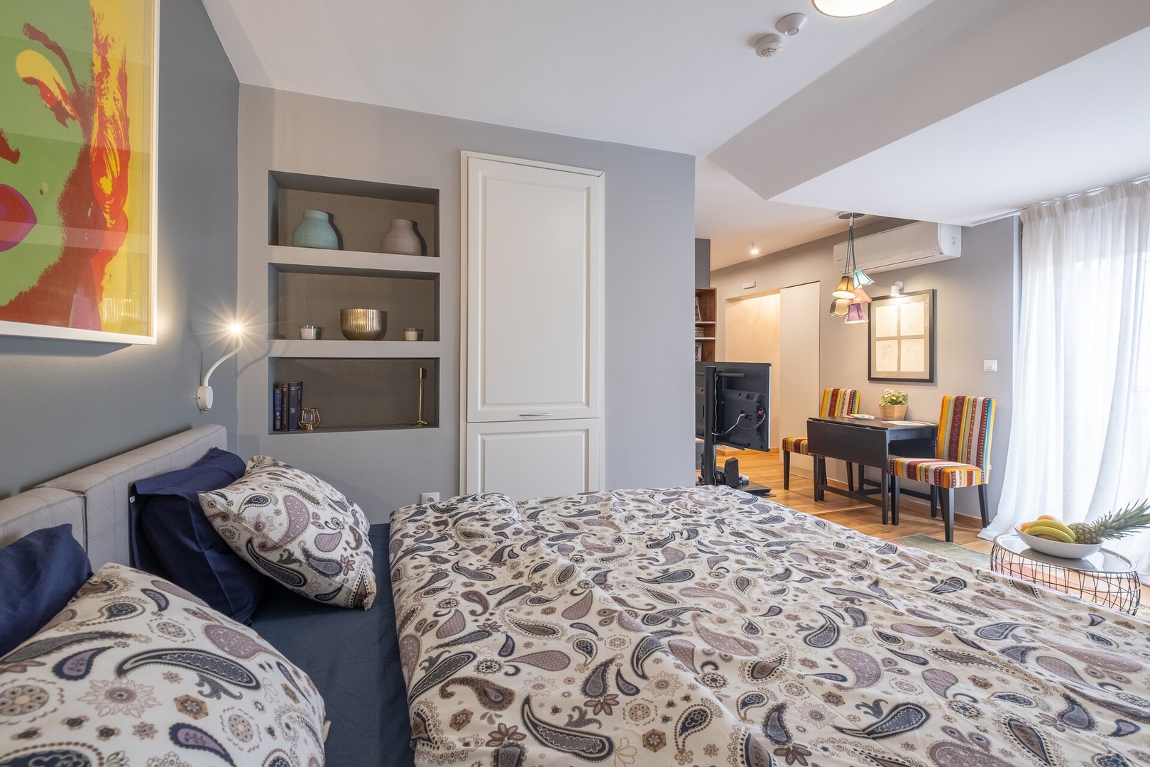 ⭐⭐⭐⭐⭐ High-end Designer Studio ➫ AC + Parking 12 Flat Manager Booking