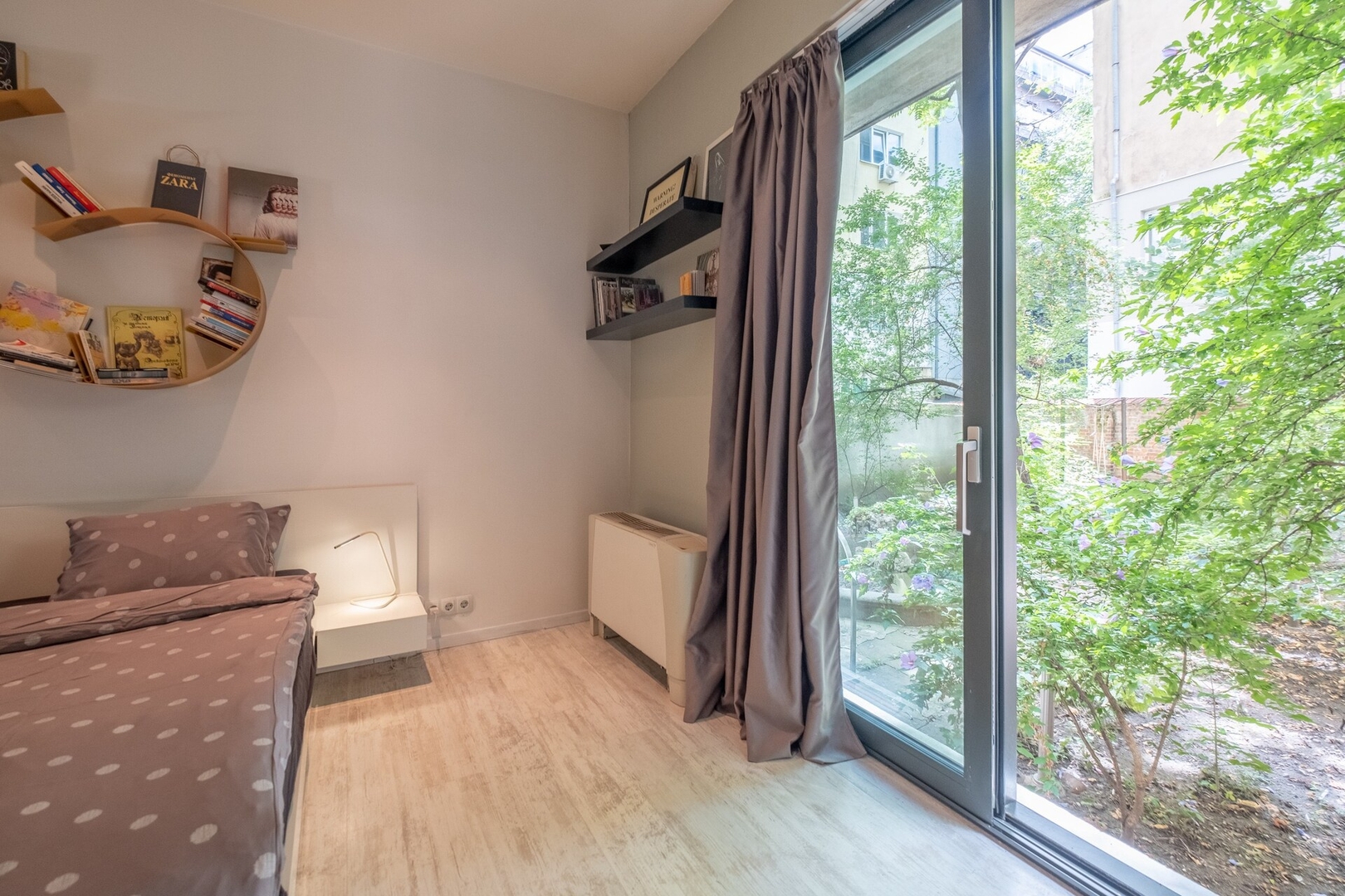 Pop Up Artistic 1 BR Apt Garden View 11 Flat Manager Booking