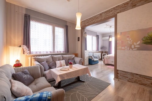 Little HoMe with a Park View 4 Flat Manager Booking