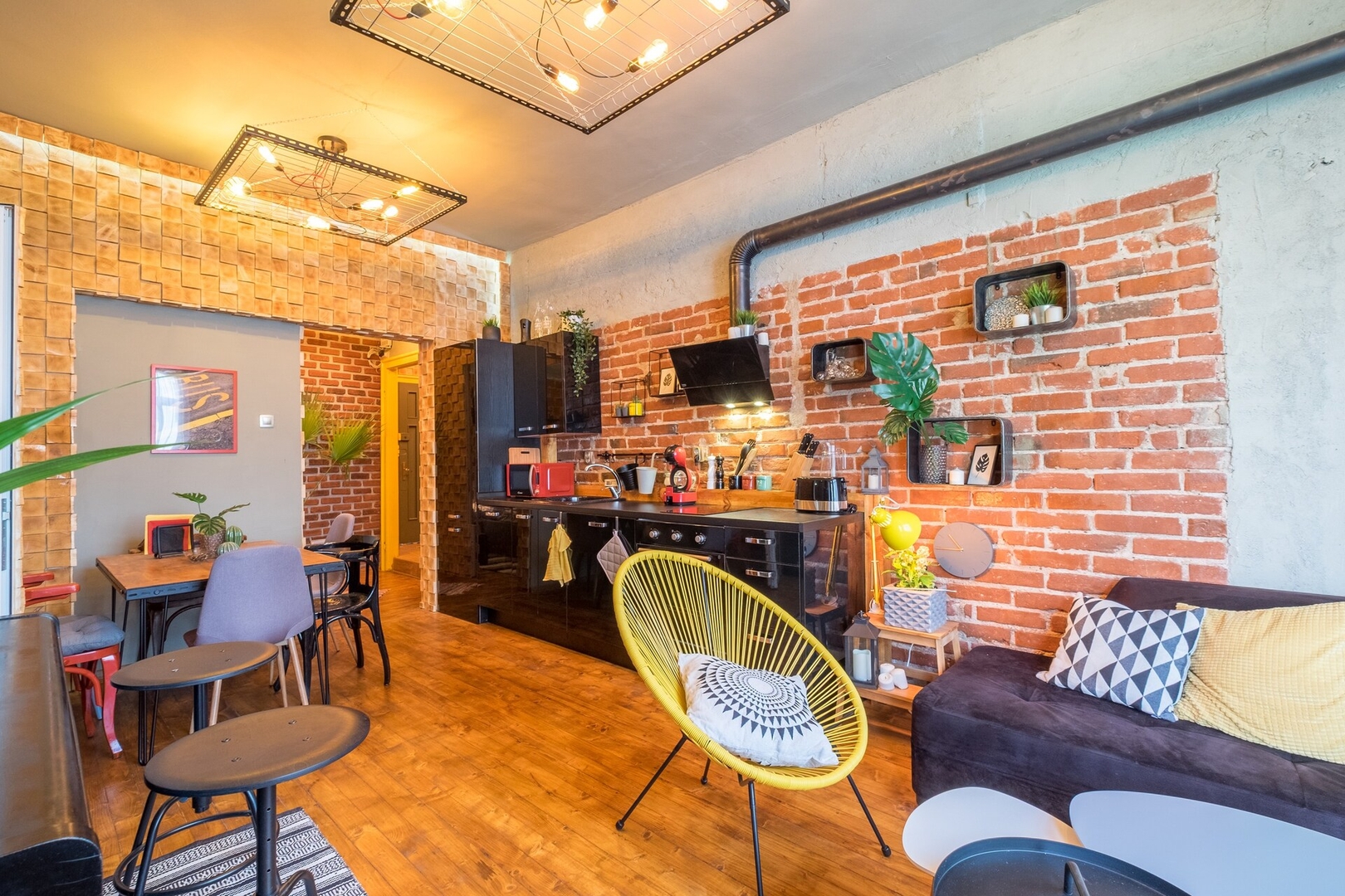 3 BDR & 3 BTHR Duplex | In the Heart of Sofia 52 Flat Manager Booking