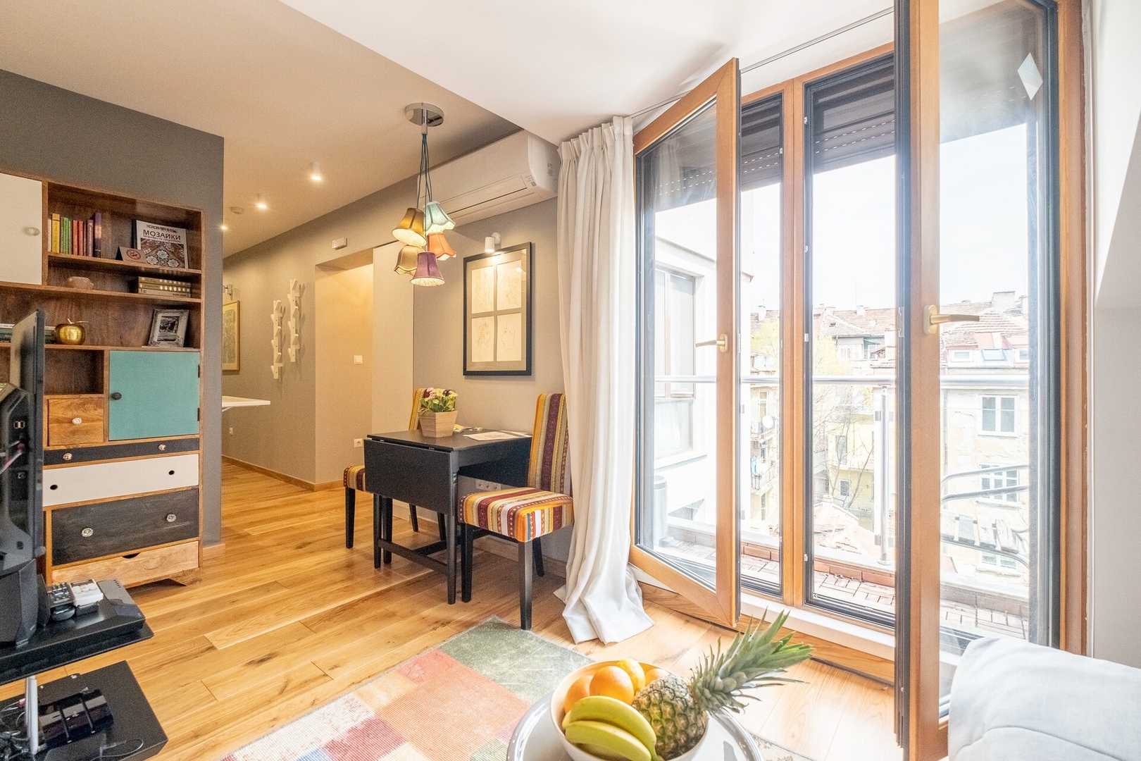 ⭐⭐⭐⭐⭐ High-end Designer Studio ➫ AC + Parking 38 Flat Manager Booking