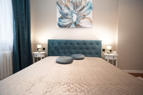 Casa Blu - Two BDR Suite next to NDK 5 Flat Manager Booking