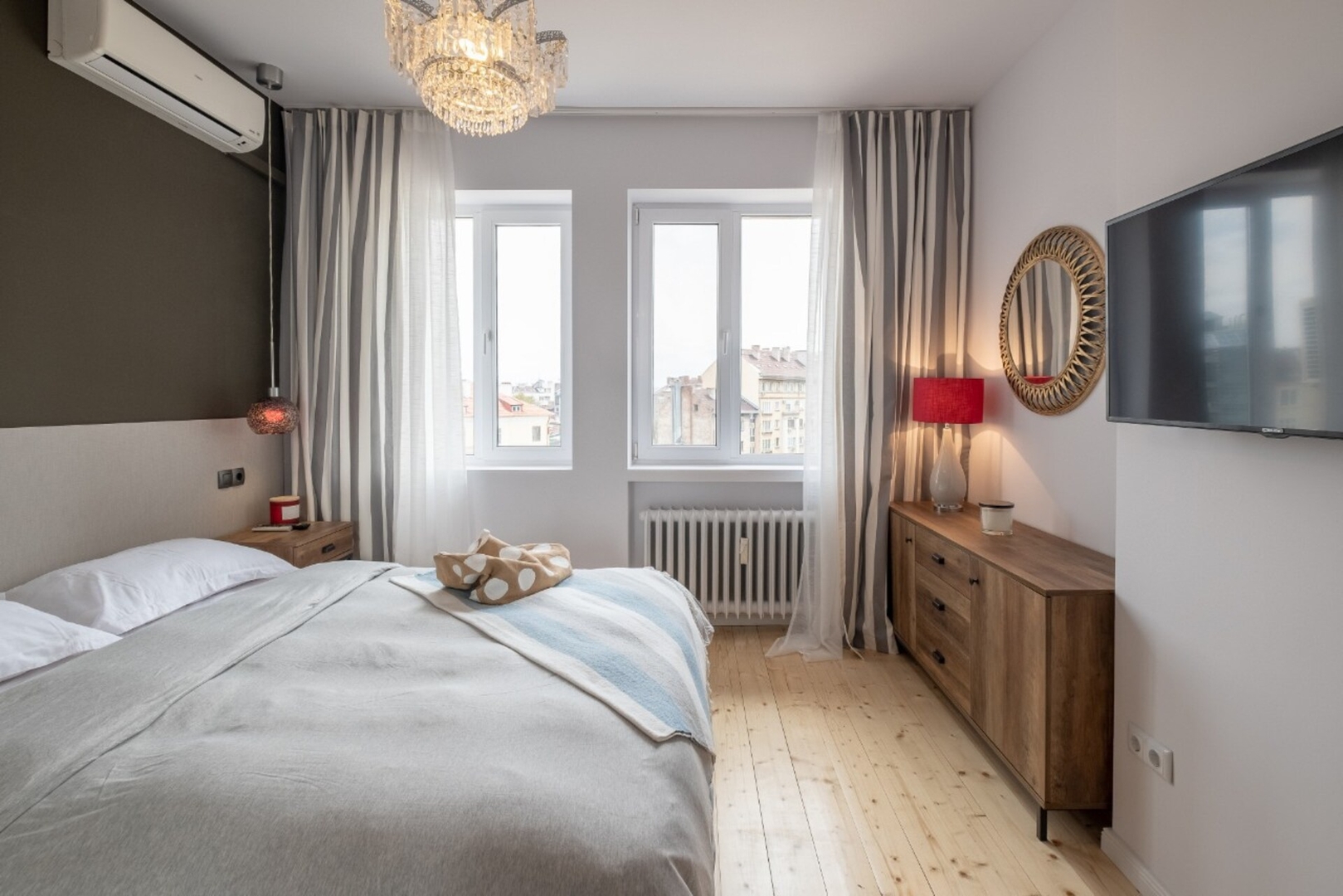 2BR Apartment | Stylish Gem | AC 22 Flat Manager Booking