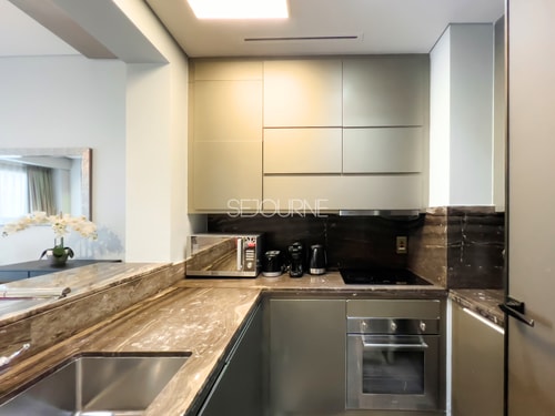 Panoramic Views 1BR| Damac Heights| Dubai Marina 4 Sejourne - Luxury Holiday Homes | Luxury short term rentals in Dubai