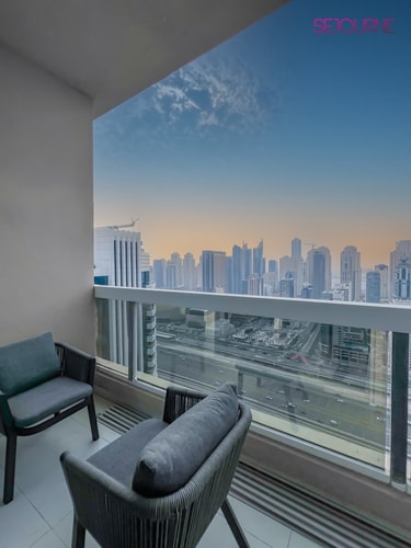 Luxurious 2BR in Dubai Gate 1 JLT 2 Sejourne - Luxury Holiday Homes | Luxury short term rentals in Dubai
