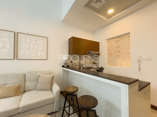 Modern Furnished Studio in Villa Pera JVC 16 Sejourne - Luxury Holiday Homes | Luxury short term rentals in Dubai