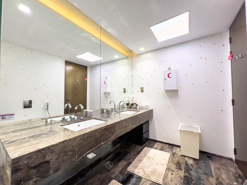 Panoramic Views 1BR| Damac Heights| Dubai Marina 31 Sejourne - Luxury Holiday Homes | Luxury short term rentals in Dubai