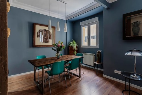 Piso de diseño con suit en pleno centro