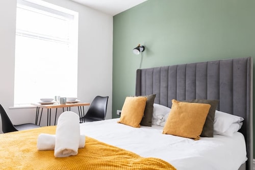 Bay City Studio Apartments in Cardiff