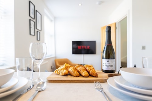 Stunning 2 Bed Duplex Apartment in City Centre