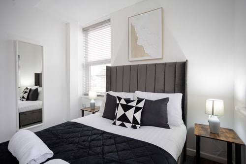 Bespoke 1 BR+sofa bed Apt Near Cardiff City Centre