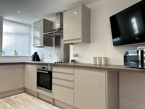 8A - 74 Clive Road - F3