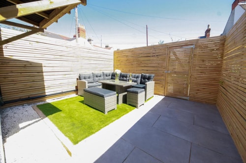 Paget - 3 Apartment