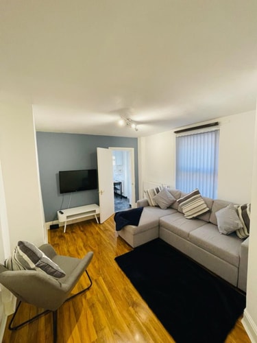 Y - 28 Penarth Road Flat A - 2bed Sleep 5