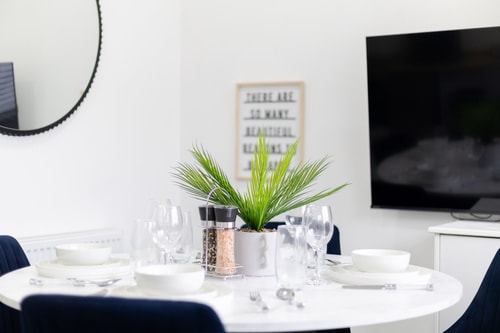 Cornwall St - F1 - Sleeps 4