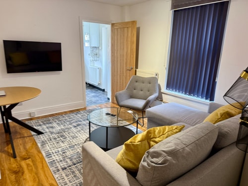 Y - 28 Penarth Road Flat A - 2bed Sleep 5