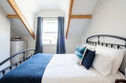 N- HG - Flat 4  - Heather - Sleeps 4