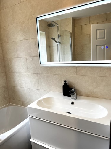 6BZ - 42 Craiglee Drive