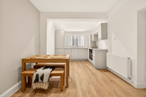 6BA - 194 Corp - Myra - Ground floor