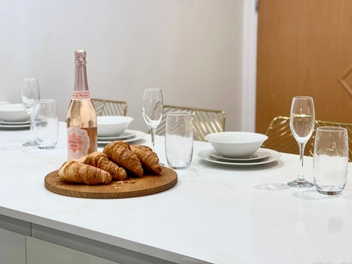 S9 - Faro House - 21 Century Wharf 
