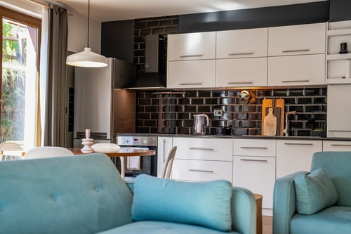 Designer 2 Bedroom Ap/ Fireplace / Free parking 41 Host2u